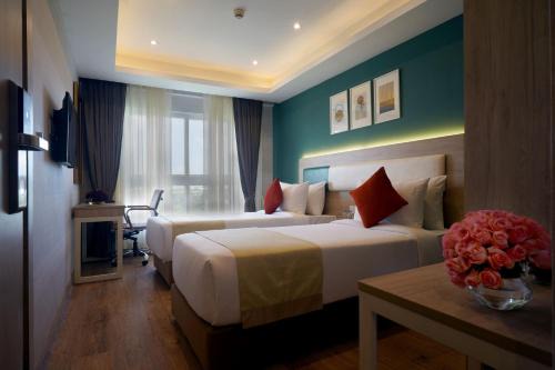 New Town Hotel | Sarovar Portico Kolkata
