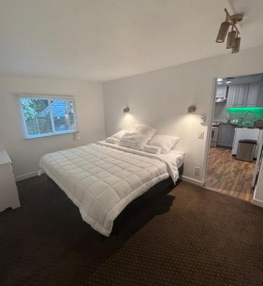 Coquitlam Apartamento | Sasha-Home 538 Brookmere Ave