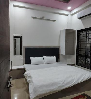 Indore Apartamento | Satyabhama Home Stay - Opel - Two BHK
