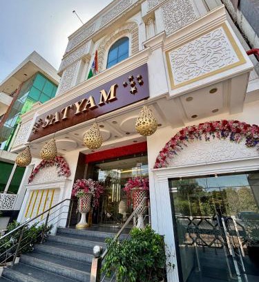 Pashim Vihar Casa | Satyam Room