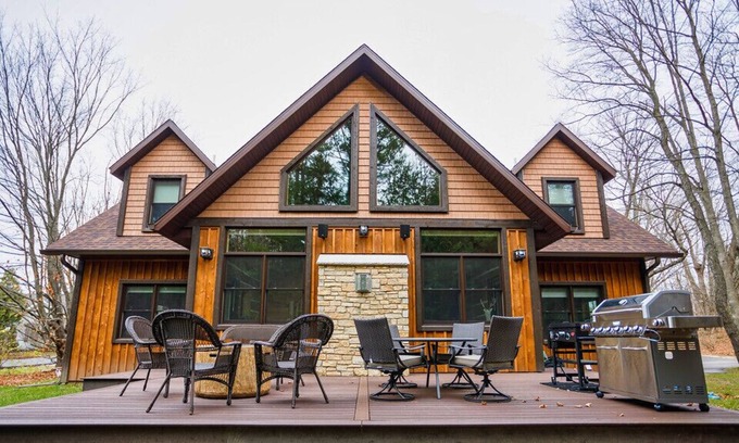 Egg Harbor Cabina | Sauna, Downtown Egg Harbor - Larsen Lodge