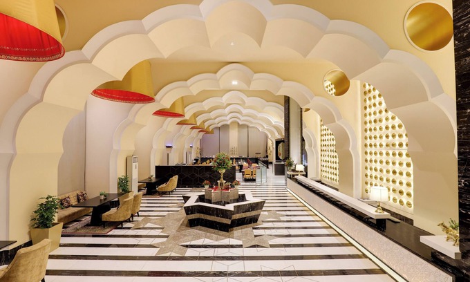 Agra Hotel | Saura Hotel Club Mahindra Associate