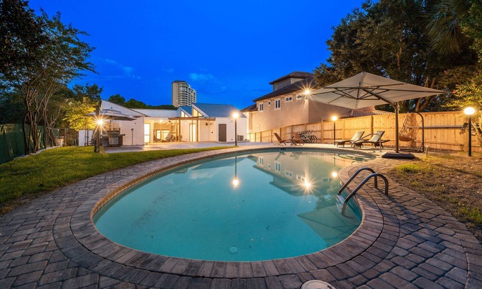 Gulf Pines Casa | *ModernDesign*Pool*Bikes*BeachGear*FirePit*Dogs*