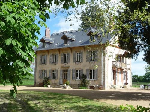 Saint-Saulge Casa | Savigny