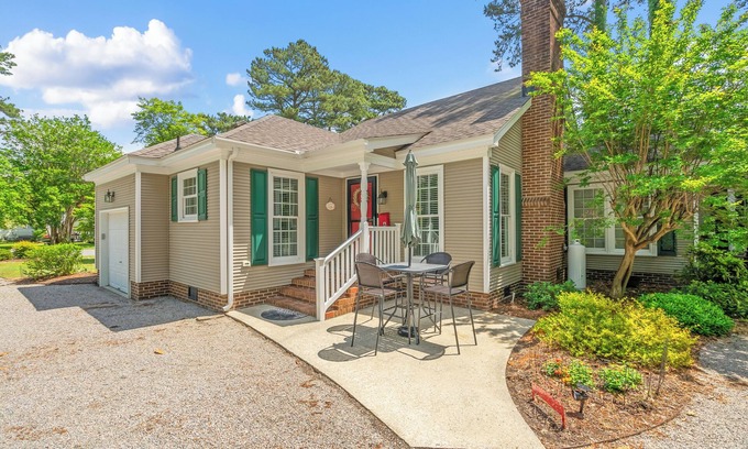 Elizabeth City Casa | Savor the Sweetness of Sugar Pea!
