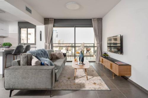 Jerusalem Casa | Savyoney Ramat Sharet By Isrentals- 3 Bedrooms