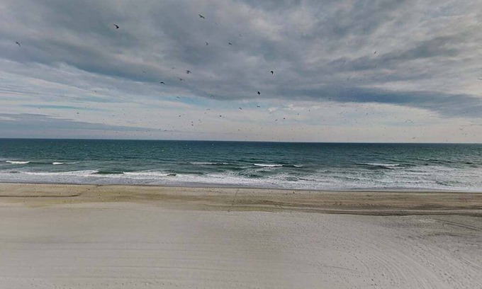 The Dunes Condominio | SBC | Beautiful 2BR | Oceanfront Condo | w/ pools! | SBC 515