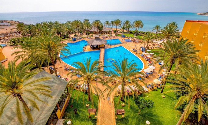 Bahia Calma Hotel | SBH Costa Calma Beach Resort