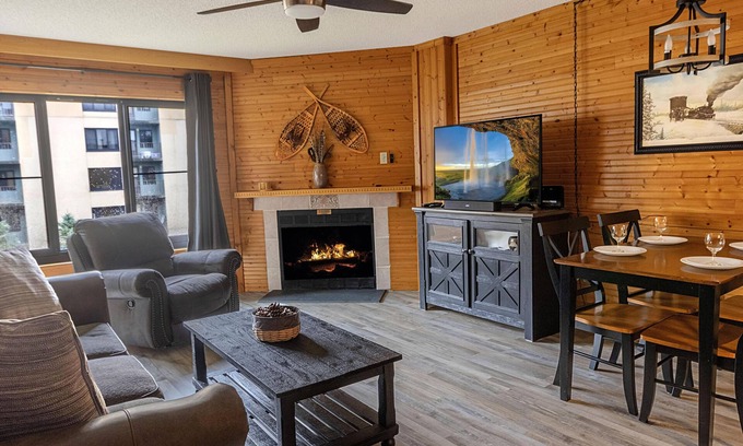 Snowshoe Condominio | SC 2407 Stylish Modern One-Bedroom with Fireplace Escape!