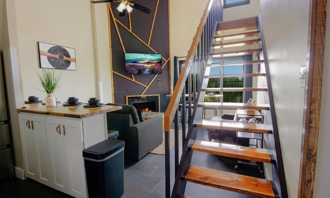 Snowshoe Condominio | SC 2508: Chalet Luxe | Alpine Chic + Spa-Like Comforts