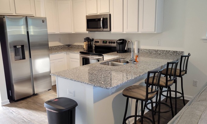 Rosewood Casa | SC (3755) 2BDR Townhouse Ft Jackson