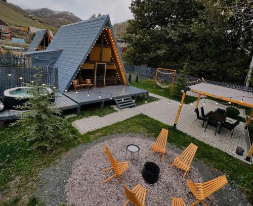 Artavaz Casa | Scandinavia A-Frame