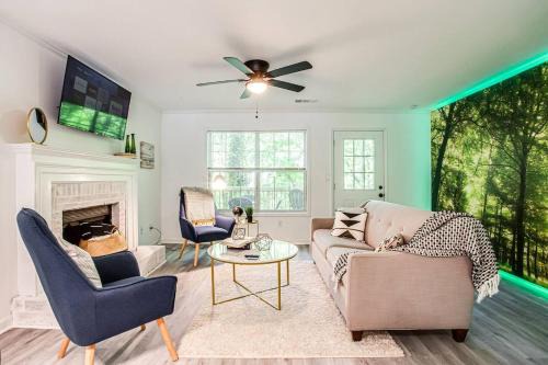 Smyrna Apartamento | Scandinavian Retreat mins Close to battery W King bed