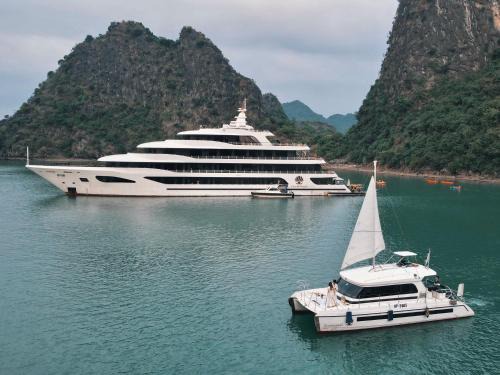 Bai Chay Alquiler De Eote | Scarlet Pearl Cruises - Wonder On Lan Ha Bay