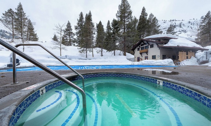Olympic Valley Hotel | Scenic Alpine Escape with Hot Tub & Pool