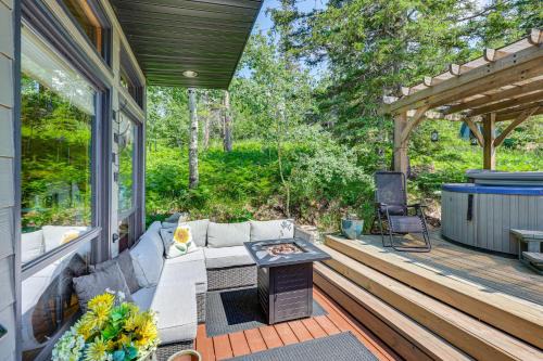 Lead Casa | Scenic Lead Cabin Steps to Terry Peak Ski Area!