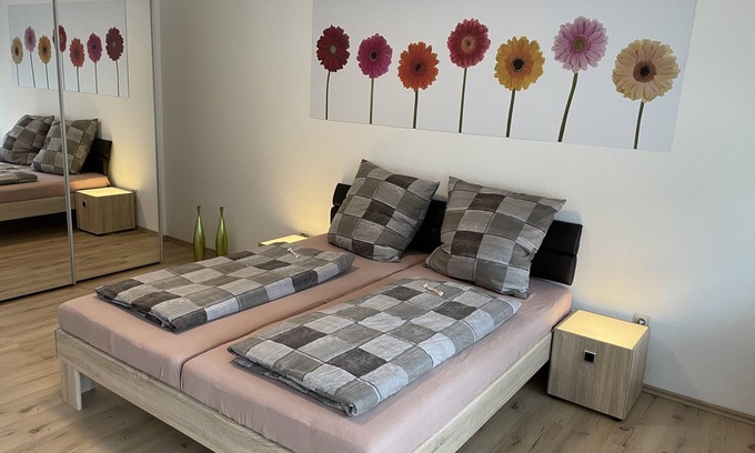 Bad Karlshafen Apartamento | Schön Eingerichtete Ca.85 qm Große Ferienwohnung