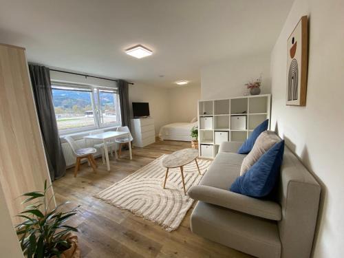 Sonthofen Apartamento | Schöne 1-Zimmer Wohnung am Bahnhof 2 Parkplätze