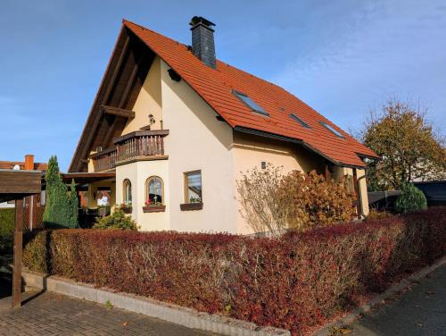 Grossrohrsdorf Apartamento | Schöne 2-Raumwohnung inklusive Infrarot-Wärmekabine