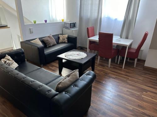 Gladbach Apartamento | Schöne DG Whg in MG Zentrum