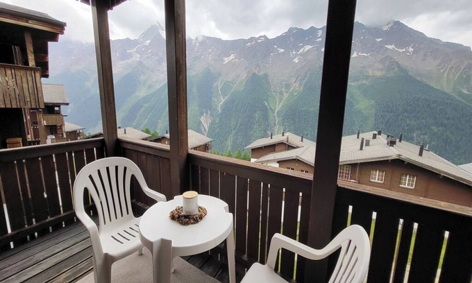 Wiler Apartamento | Schöne Ferienwohnung auf der Lauchernalp - Welcome to Paradise!
