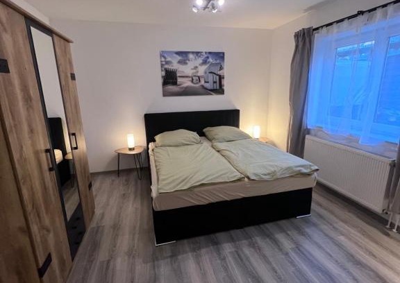 Alach Apartamento | Schöne helle Ferienwohnung 64qm mit Kingsize Bett, Smart-TV, Wlan und sehr ruhige Lage