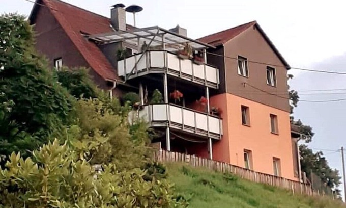 Sebnitz Apartamento | Schöne und Ruhige Ferienwohnung in Ottendorf