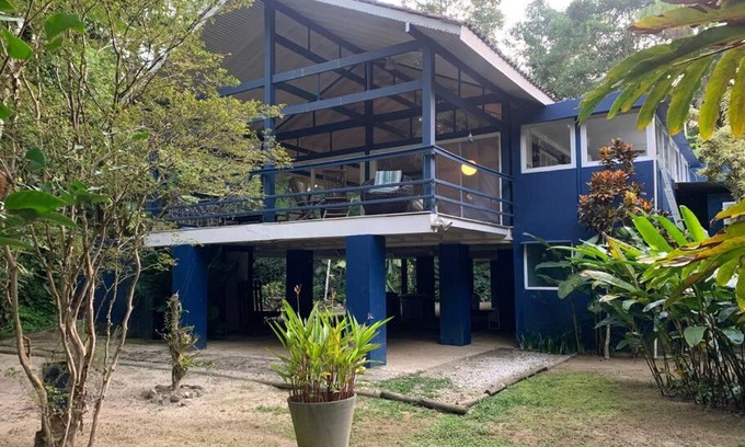 Sao Sebastiao Apartamento | Schönes Haus direkt am Fluß in der Mata Atlantica