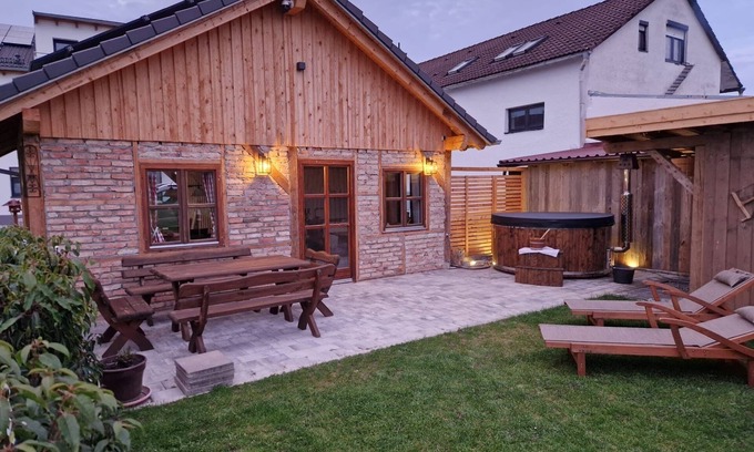 Hengersberg Chalet De Esquí | Schönes Wellness Chalet für Eine Auszeit im Woid !