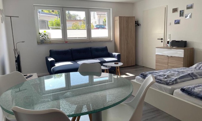 Haarzopf Apartamento | Schicht am Bach
