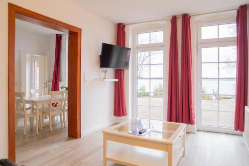 Rabenkirchen-Faulueck Apartamento | Schleiblick App 10