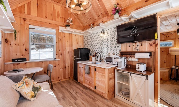 New Plymouth Cabina | Scouts Cottage + Hot Tub I Fire Pit