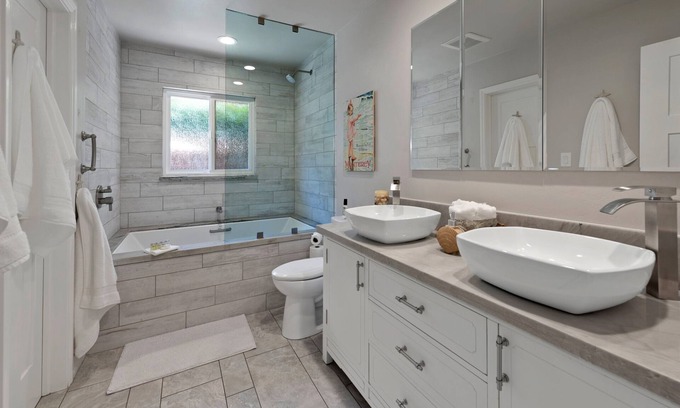 Del Cerro Casa | SDSU Beach Cottage (Universidad Estatal de San Diego)
