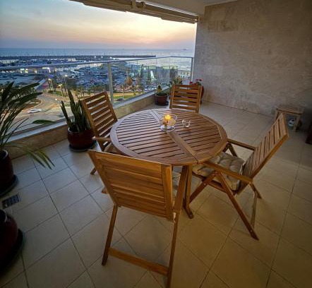 Ashdod Apartamento | Sea Breeze - Modern Marina Stay