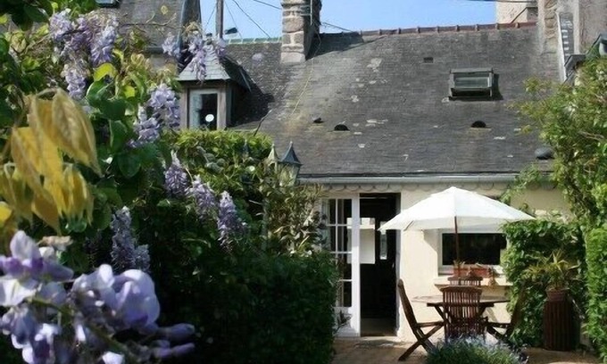 Saint-Vaast-la-Hougue Casa | Casa rural con jardín en St Vaast la Hougue / Tatihou (sitio de la UNESCO) / WIFI