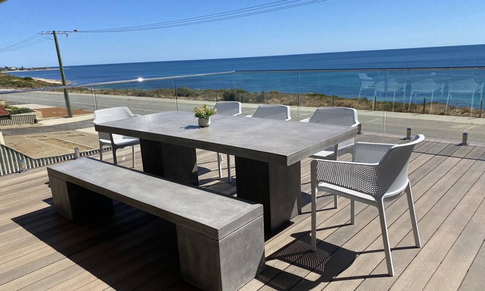 Falcon Casa | Sea-forever