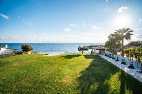 Vromonerion Casa | Sea-front Estate Navarino Baths