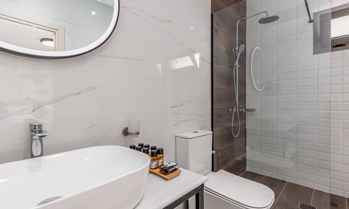 Kavos Apartamento | Sea - Garden View | Comfy Suite