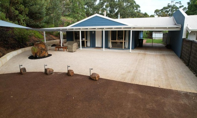 Eagle Bay Casa | Sea Gypsy