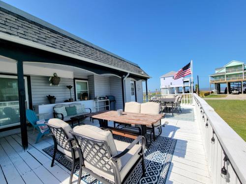 San Luis Casa | Sea-La-Vie, your beach house oasis