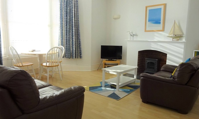 Exmouth Apartamento | 'Sea-Lovers' - 2 bedroom flat steps from the Sea!