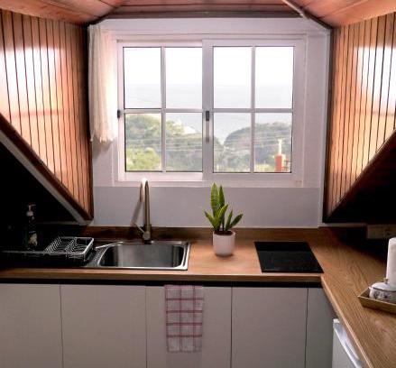 Faial Apartamento | Sea & Mountain View Lombo de Cima House BBQ & Wifi