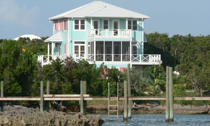 Great Guana Cay Casa | Blacktipcove, en el mar de Abaco con muelle
