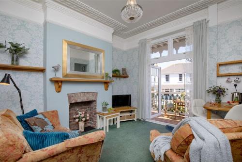 Roundham Apartamento | Sea Peeps, holiday apartment in Paignton