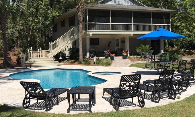 South Beach Casa | Sea Pines, 2nd Row, 4BR, piscina privada y spa, capacidad para 11