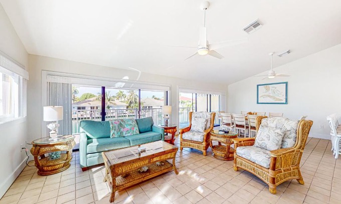Key Colony Beach Casa | Sea Pointe on the Canal