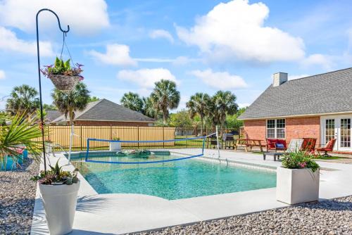 Navarre Casa | Sea Queen - 4Br 3Ba Pool 5miles to Beach