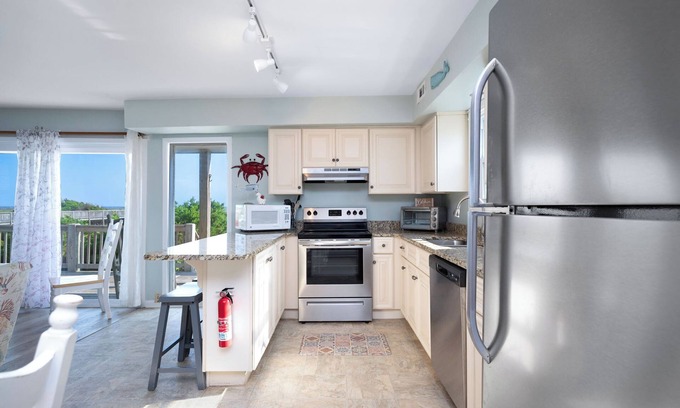 Caswell Beach Casa | Sea Salt: Sunlit and Airy Remodeled Beachfront Home on Caswell Beach