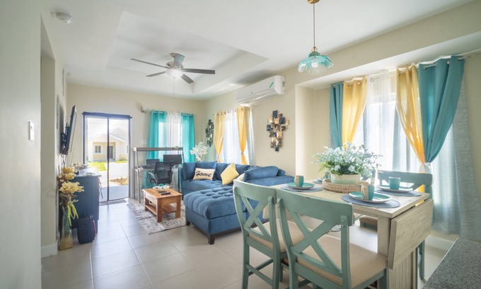 Lucea Casa | Sea Shell Cove