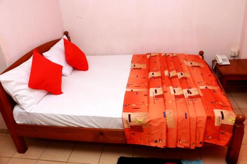 Uswetakeiyawa Hotel | Sea Shine Beach Hotel